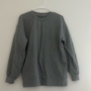 LuluLemon Pullover in Grey Size 6